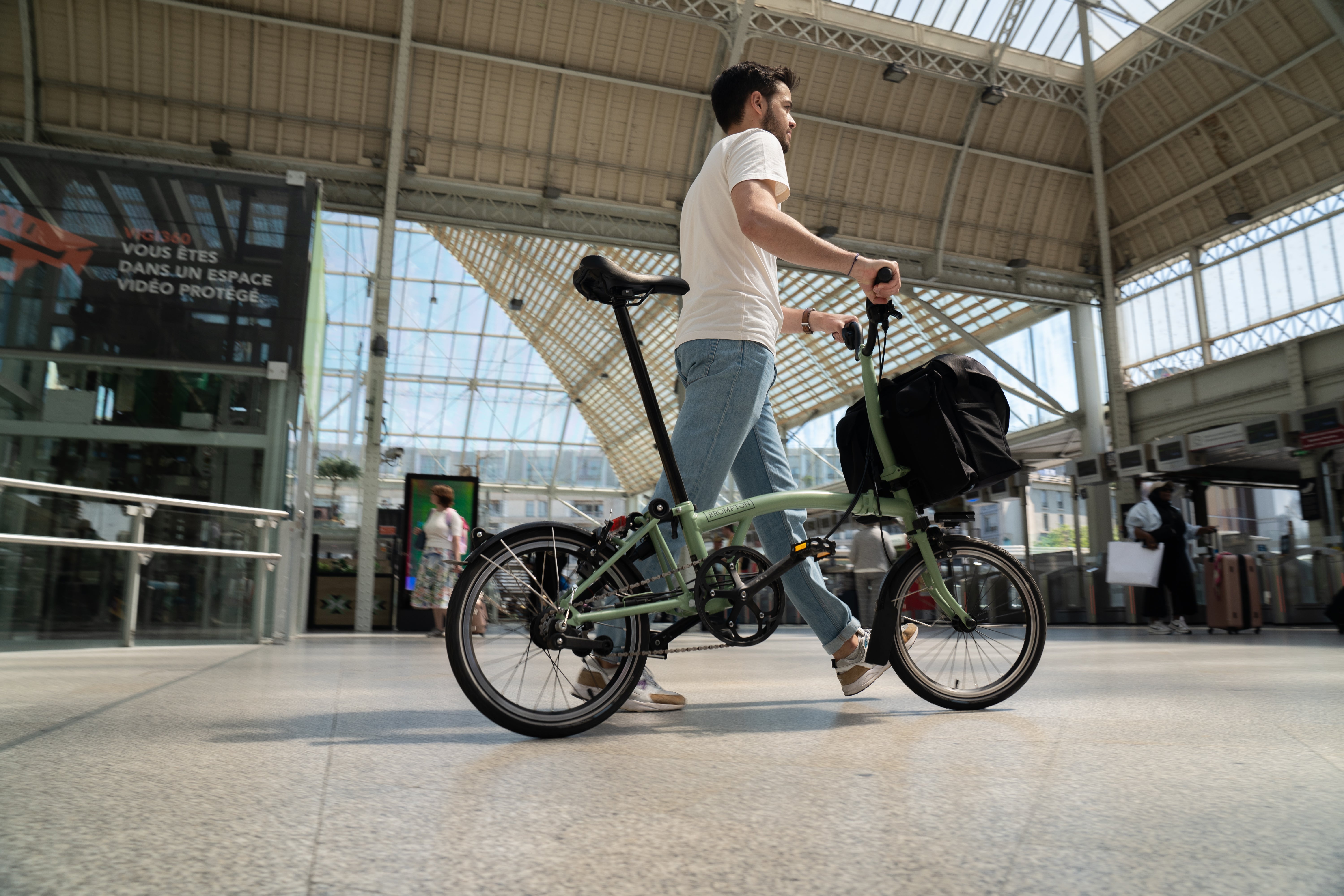 Pliant électrique Vévélo Brompton éélectrique Prix Vélo Pliable
