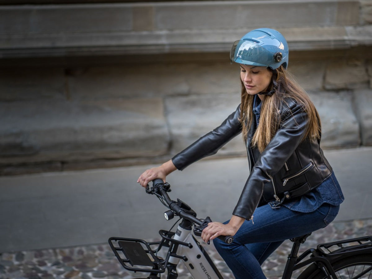 Casque velo en stock a Paris PASTEL Cycles Pastel Cycles