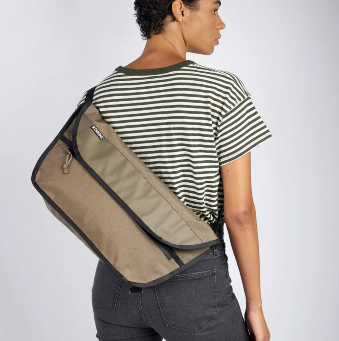 Chrome Industries - Simple Messenger